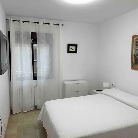 Alojamiento Los Cipreses Apartment *