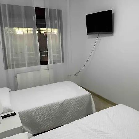 Apartment Alojamiento Los Cipreses *